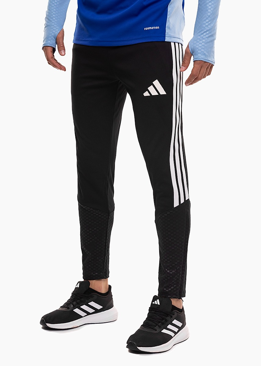 Bărbătești Pantaloni adidas Tiro 26 Competition Training negri KA5119