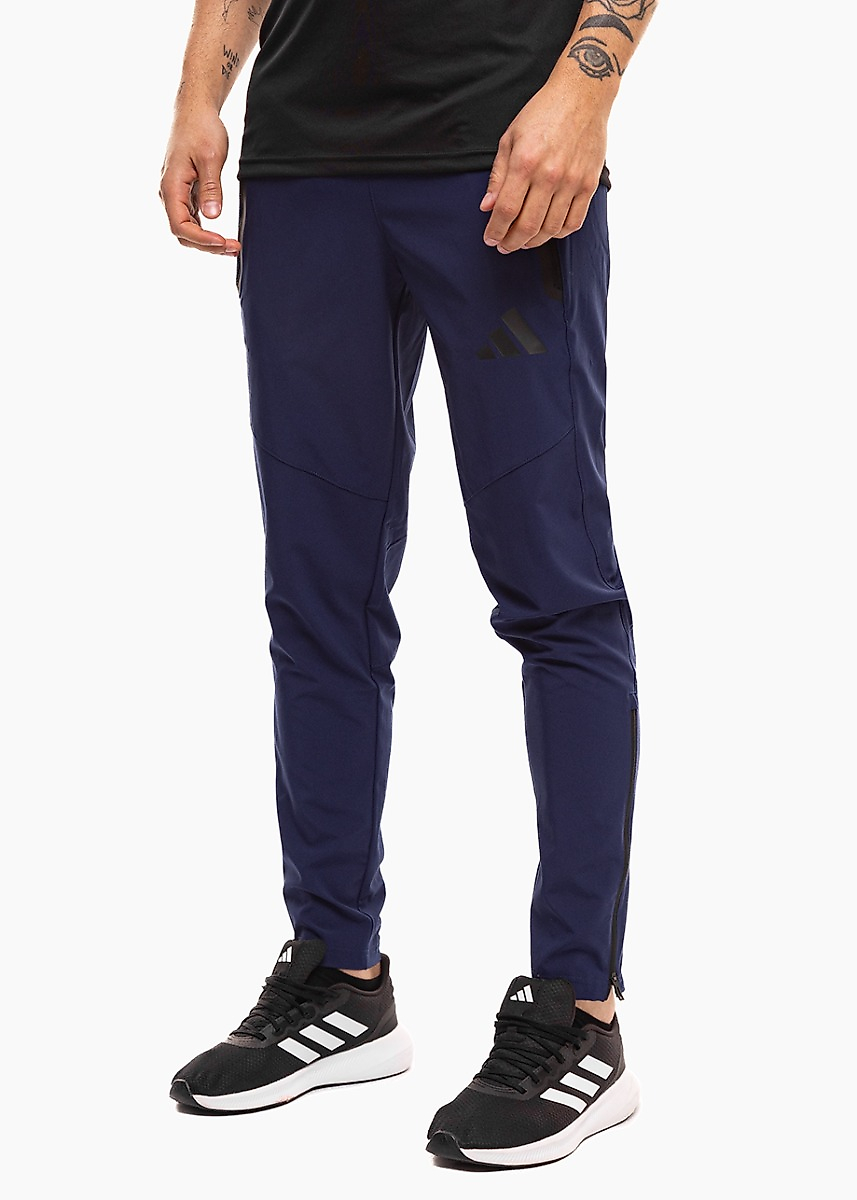 Pantaloni bărbați adidas Tiro 26 Travel Woven KE8364