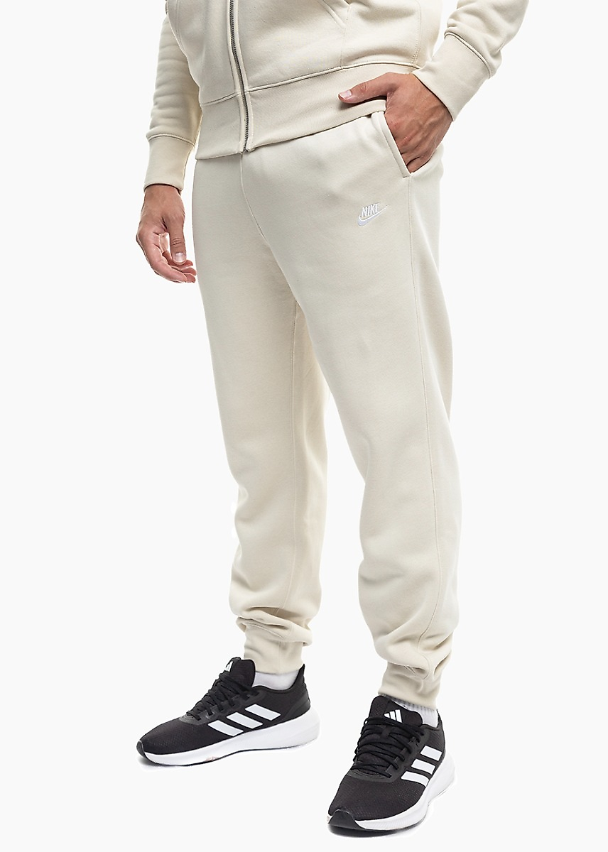 Pantaloni bărbați Nike Club BB Jogger FN3787 229